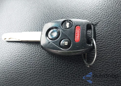 2011 Honda Pilot Touring из США, поврежденный, VIN 5FNYF4H98BB001042